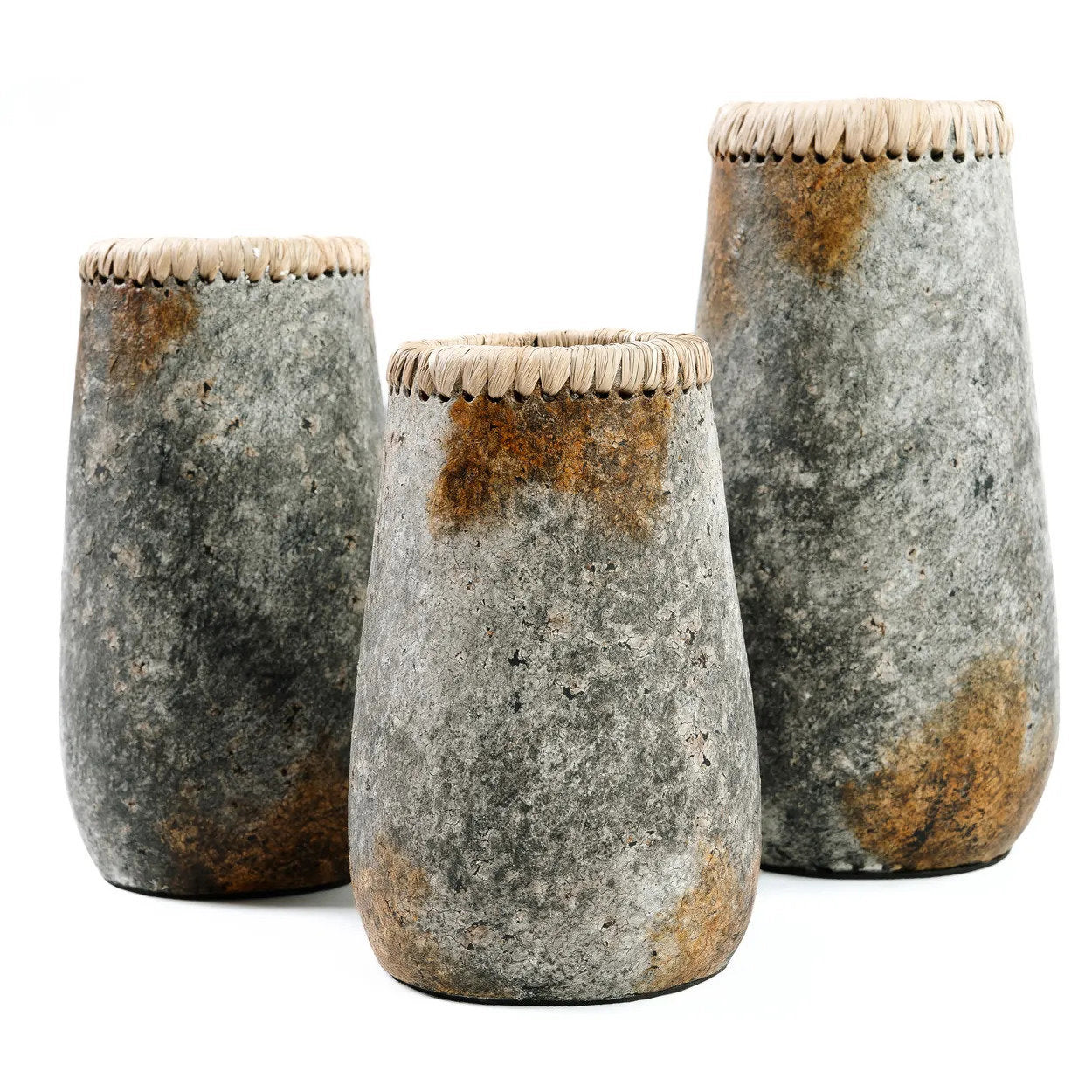 Die heimtückische Vase - Antik Grau - L