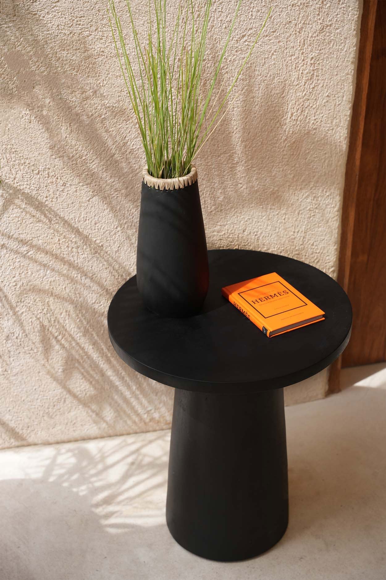 Der Timber Conic Beistelltisch - Schwarz - 50