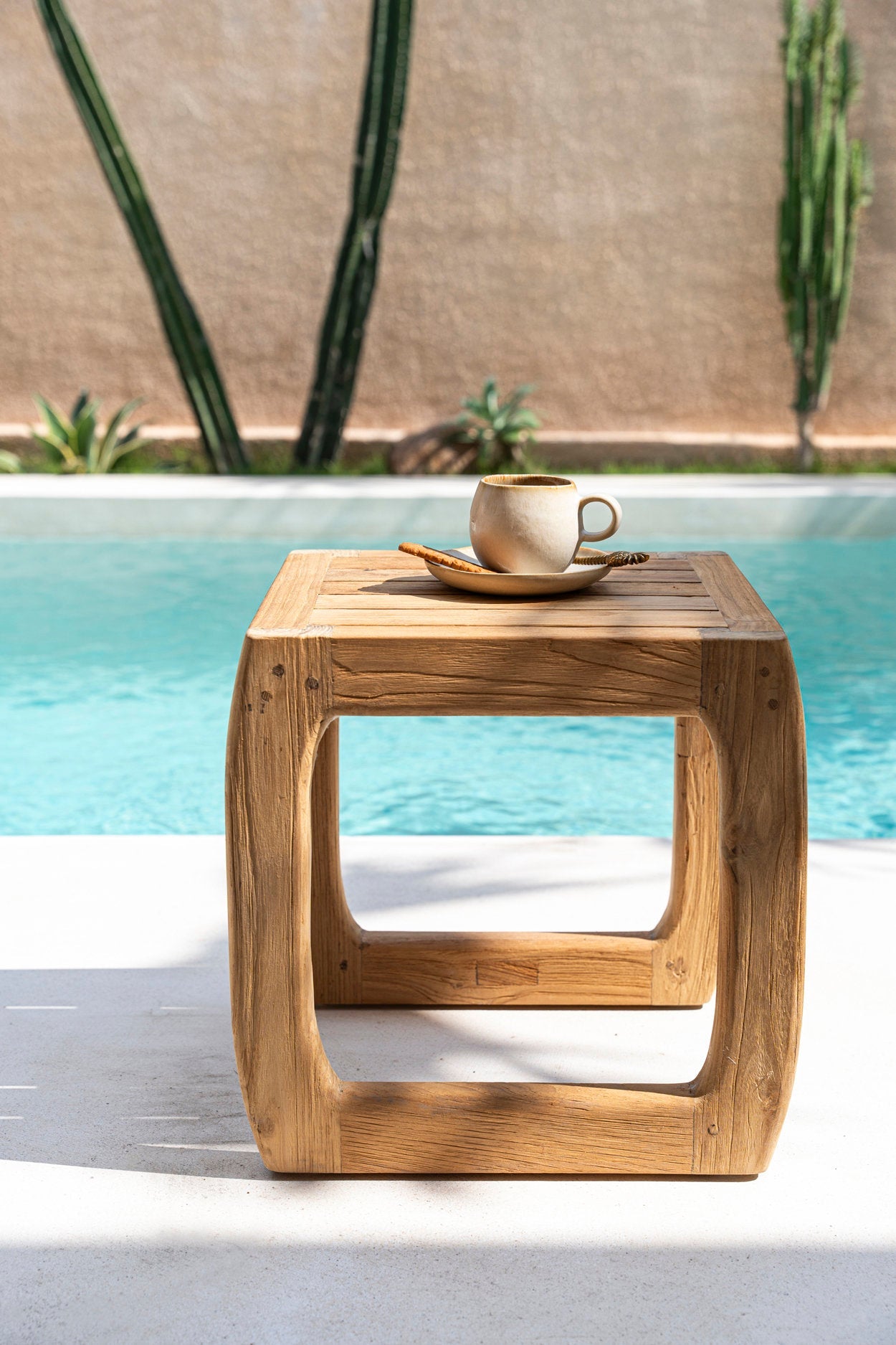 Der Symi Hocker - Außenbereich