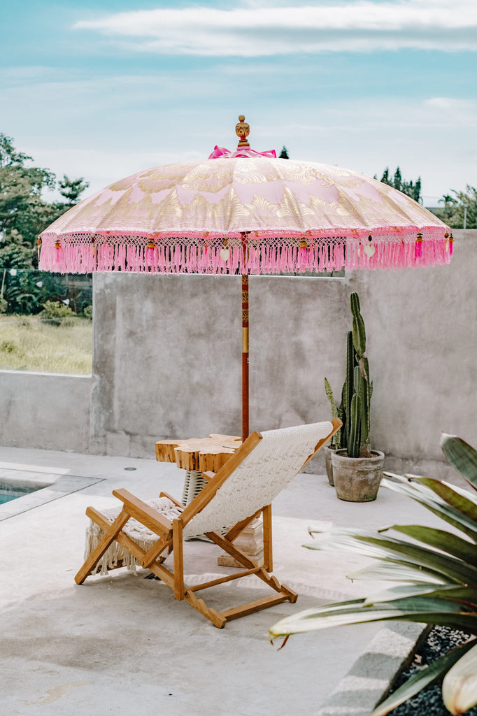 Bali Sonnenschirm - Rosa voller Goldfransen - 250cm