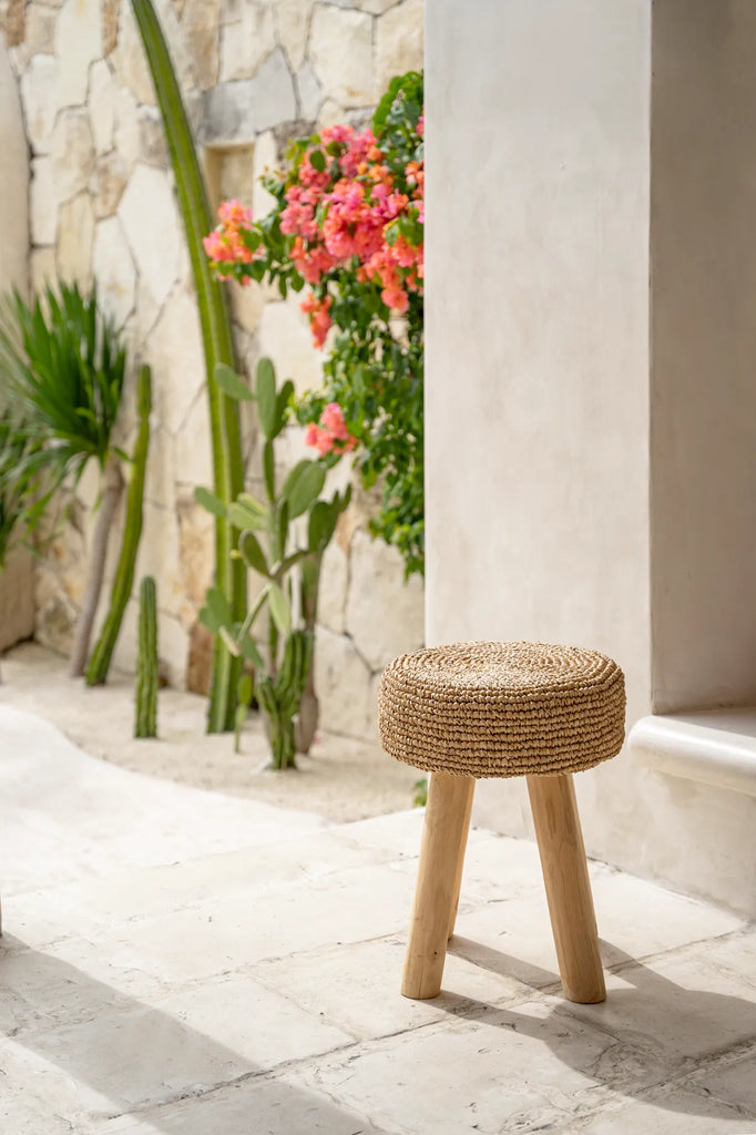 Der Raffia-Hocker - natürlich