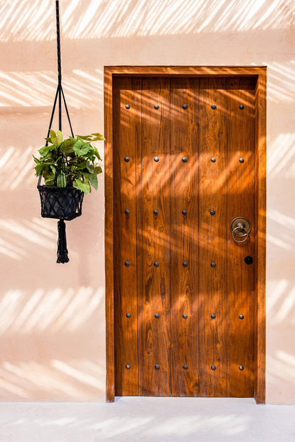 Der Makramee-Pflanzenaufhänger - Schwarz - M