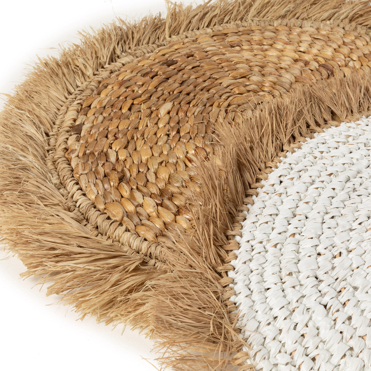 Das Tischset aus Raffia mit Wasserhyazinthe - Weiß Natur