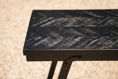 Der Herringbone Stehtisch - Schwarz - 140cm