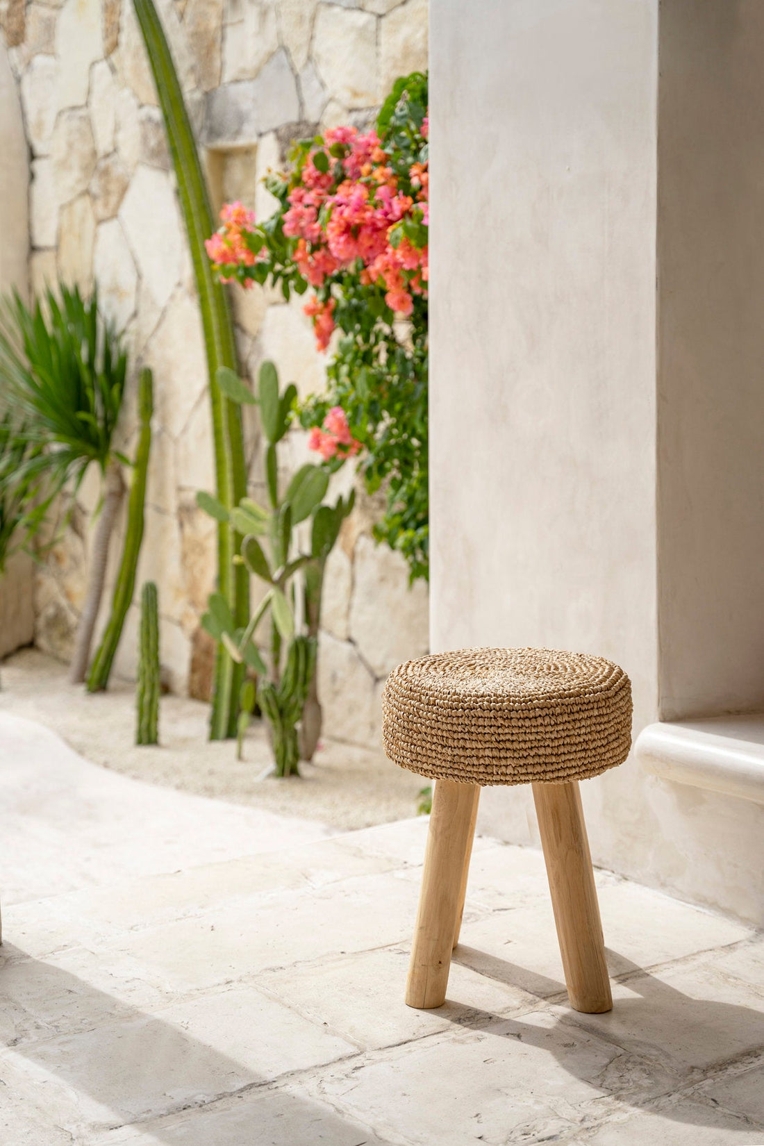 Der Raffia-Hocker - natürlich