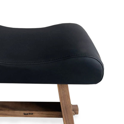 Der Suar Hocker mit Leder - Natural Black