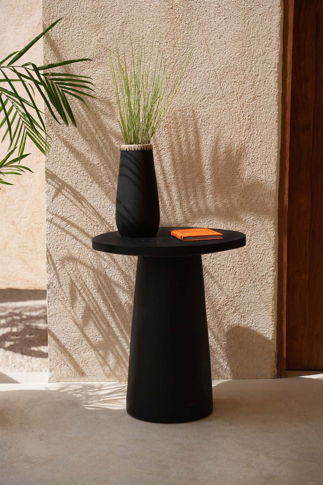 Der Timber Conic Beistelltisch - Schwarz - 50