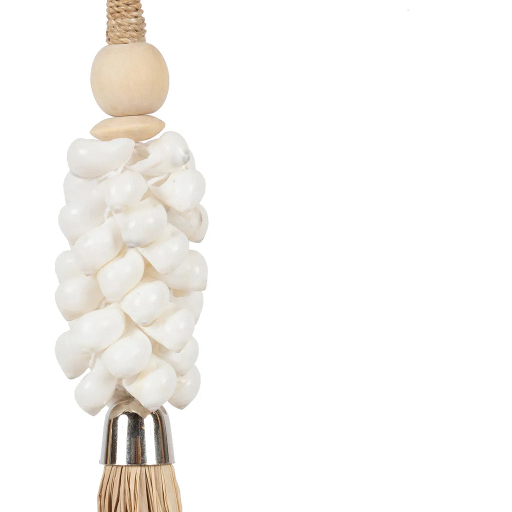 Die weiße Muschel und Raffia Hängedekoration